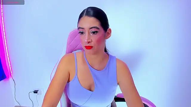 Girls: Stay up-to-date with the new immersive cumshows range and check-out the cutest escorts exhibit their wet clitoris and sweet physiques as they strip off and climax.