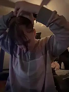 Photos of MelanieAutumn from StripChat is Freechat