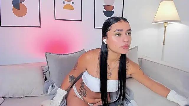 Girls: Stay up-to-date with the new immersive cumshows range and check-out the cutest escorts exhibit their wet clitoris and sweet physiques as they strip off and climax.