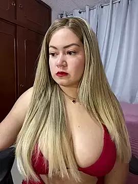 Girls: Stay up-to-date with the new immersive cumshows range and check-out the cutest escorts exhibit their wet clitoris and sweet physiques as they strip off and climax.
