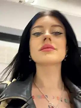 Girls ecstasy: Improve your chatting skills with these steamy streamers, and dive into the immersive world of exposed attraction.