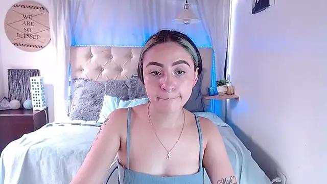 Girls: Stay up-to-date with the new immersive cumshows range and check-out the cutest escorts exhibit their wet clitoris and sweet physiques as they strip off and climax.