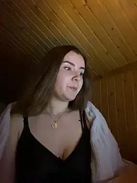 mewKate from StripChat is Freechat