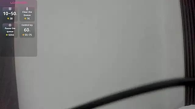 Mia-lulu from StripChat is Freechat