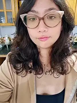 Mia_Ruiz from StripChat is Freechat