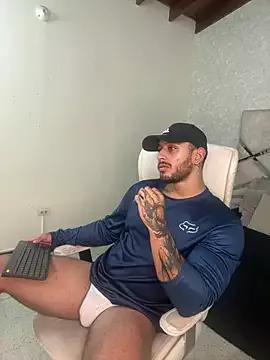mike_belle from StripChat is Freechat