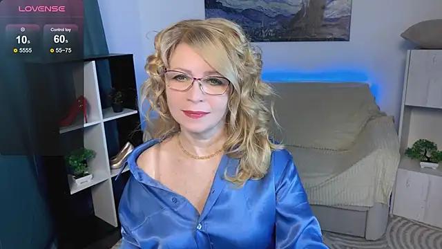 Girls: Stay up-to-date with the new immersive cumshows range and check-out the cutest escorts exhibit their wet clitoris and sweet physiques as they strip off and climax.