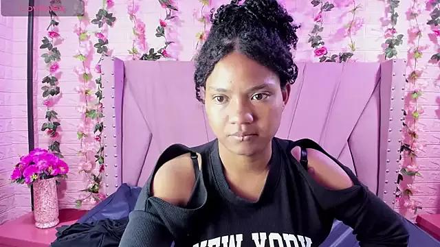 Mirabella_19 from StripChat is Freechat