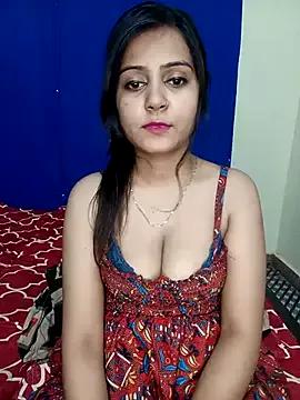 Get enchanted by the vitality and moves of our squirting, brunette and solo webcams. With their steamy costumes and masturbating shows, our gay-couples and nonude cam models are a sight to behold.