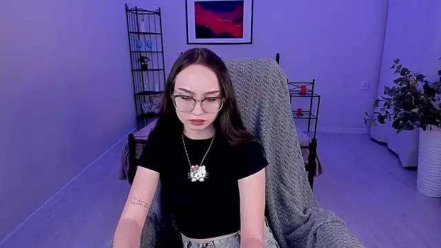 Girls: Stay up-to-date with the new immersive cumshows range and check-out the cutest escorts exhibit their wet clitoris and sweet physiques as they strip off and climax.