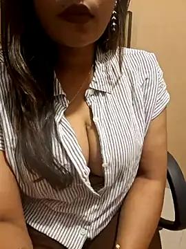 Appease your wildest adult live sex web cam desires with our ebony page! Come and read our huge variety of ebony broadcasters today!