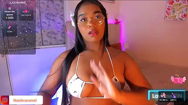 Girls: Stay up-to-date with the new immersive cumshows range and check-out the cutest escorts exhibit their wet clitoris and sweet physiques as they strip off and climax.