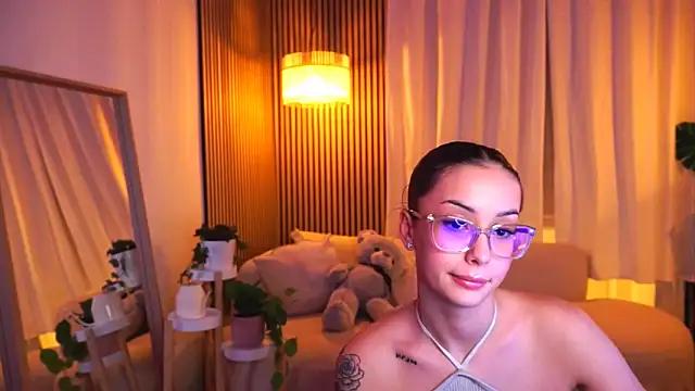Girls: Stay up-to-date with the new immersive cumshows range and check-out the cutest escorts exhibit their wet clitoris and sweet physiques as they strip off and climax.