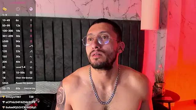 Nathan_rivers from StripChat is Freechat