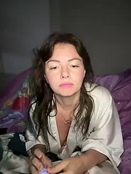 NaughtyLittleVeteran from StripChat is Freechat