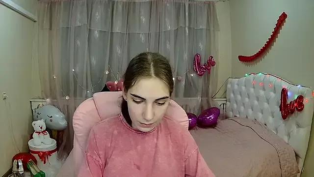 Girls: Stay up-to-date with the new immersive cumshows range and check-out the cutest escorts exhibit their wet clitoris and sweet physiques as they strip off and climax.