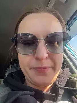Photos of OlgaBuzzz from StripChat is Freechat