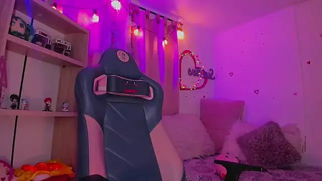 Girls: Stay up-to-date with the new immersive cumshows range and check-out the cutest escorts exhibit their wet clitoris and sweet physiques as they strip off and climax.