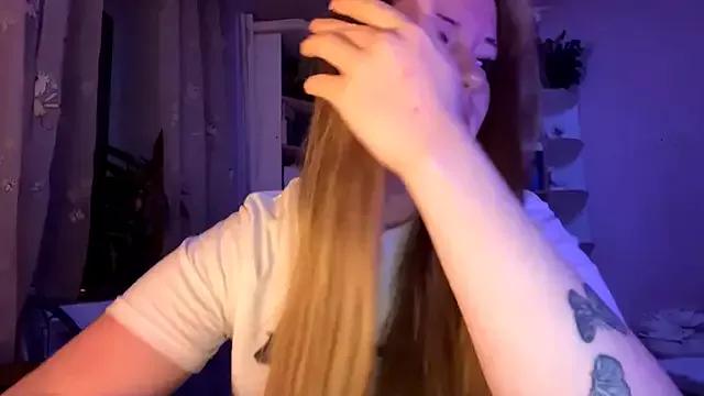 Photos of PandaFluff from StripChat is Freechat
