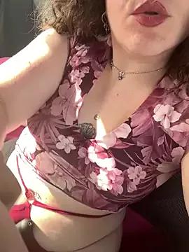 Girls: Stay up-to-date with the new immersive cumshows range and check-out the cutest escorts exhibit their wet clitoris and sweet physiques as they strip off and climax.
