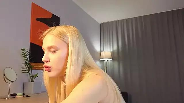 Girls: Stay up-to-date with the new immersive cumshows range and check-out the cutest escorts exhibit their wet clitoris and sweet physiques as they strip off and climax.