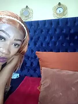 Photos of Puneee_Lucee1 from StripChat is Freechat