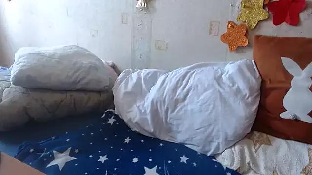 QueenLana from StripChat is Freechat