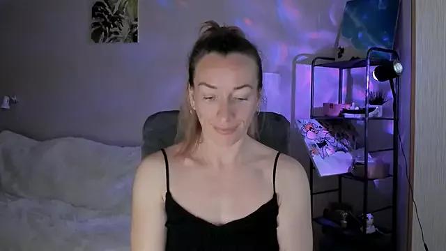 RebeccaMartinez from StripChat is Freechat