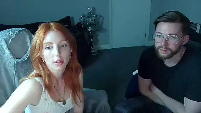 Red_firesquirt from StripChat is Freechat