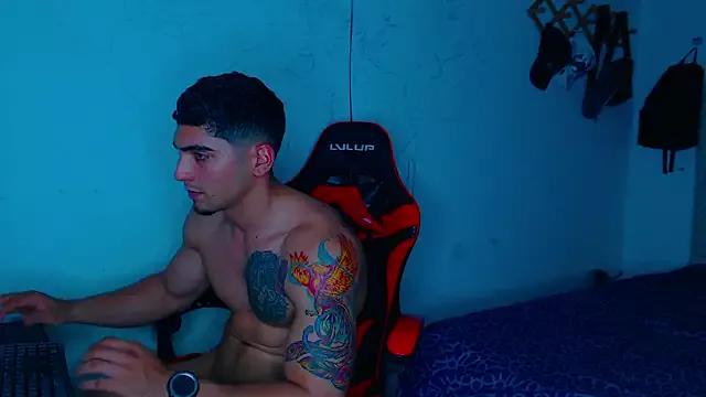 Rich_boy01 from StripChat is Freechat