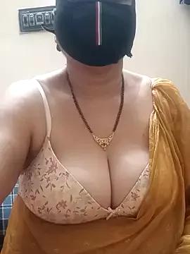 roopatelugu36 on StripChat