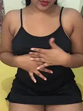 Girls: Stay up-to-date with the new immersive cumshows range and check-out the cutest escorts exhibit their wet clitoris and sweet physiques as they strip off and climax.