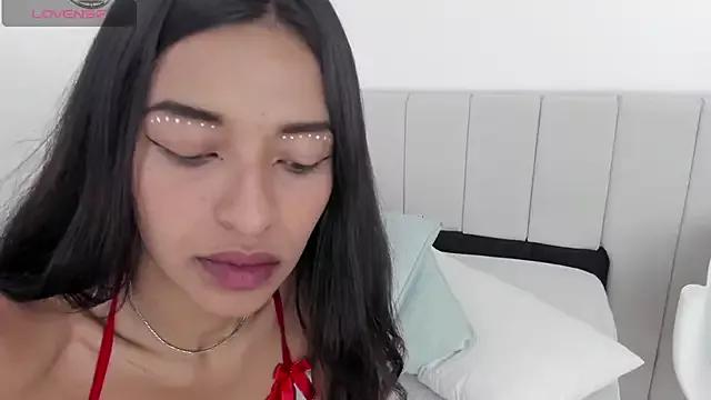 RousyMoon from StripChat is Freechat