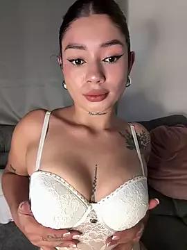 Girls: Stay up-to-date with the new immersive cumshows range and check-out the cutest escorts exhibit their wet clitoris and sweet physiques as they strip off and climax.