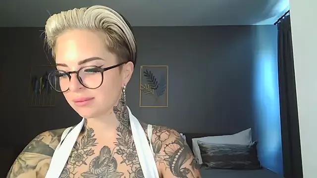 Girls: Stay up-to-date with the new immersive cumshows range and check-out the cutest escorts exhibit their wet clitoris and sweet physiques as they strip off and climax.