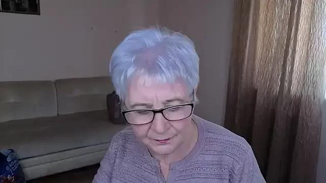 Sandra_Snowflake from StripChat is Freechat