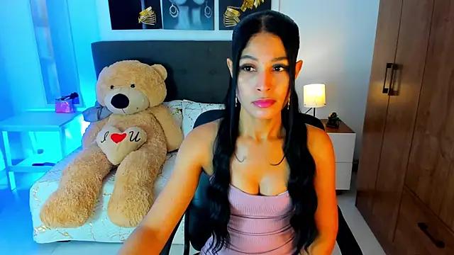 Girls: Stay up-to-date with the new immersive cumshows range and check-out the cutest escorts exhibit their wet clitoris and sweet physiques as they strip off and climax.