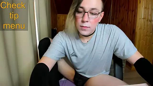 ScanDarky from StripChat is Freechat