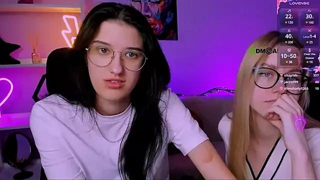 scarlet_mooore from StripChat is Freechat