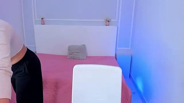 Girls: Stay up-to-date with the new immersive cumshows range and check-out the cutest escorts exhibit their wet clitoris and sweet physiques as they strip off and climax.