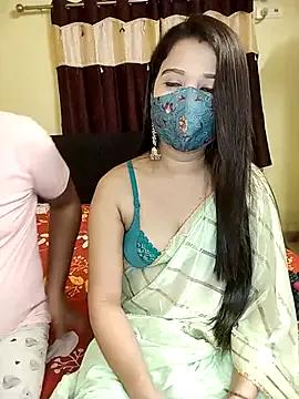 Get enchanted by the vitality and moves of our squirting, brunette and solo webcams. With their steamy costumes and masturbating shows, our gay-couples and nonude cam models are a sight to behold.