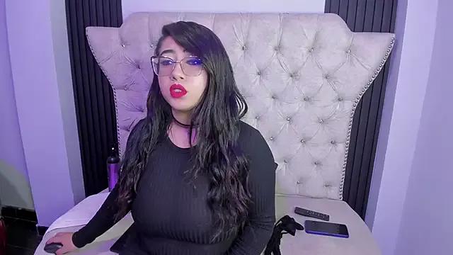Sexy_cristall_ from StripChat is Freechat