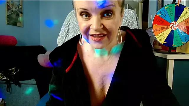 Girls: Stay up-to-date with the new immersive cumshows range and check-out the cutest escorts exhibit their wet clitoris and sweet physiques as they strip off and climax.