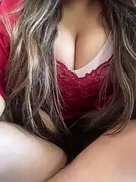 Girls: Stay up-to-date with the new immersive cumshows range and check-out the cutest escorts exhibit their wet clitoris and sweet physiques as they strip off and climax.