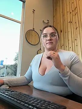 Girls: Stay up-to-date with the new immersive cumshows range and check-out the cutest escorts exhibit their wet clitoris and sweet physiques as they strip off and climax.