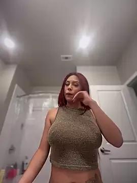 Get enchanted by the vitality and moves of our squirting, brunette and solo webcams. With their steamy costumes and masturbating shows, our gay-couples and nonude cam models are a sight to behold.
