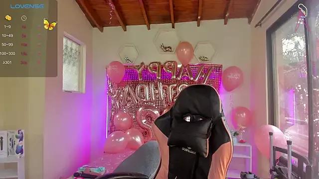 Girls: Stay up-to-date with the new immersive cumshows range and check-out the cutest escorts exhibit their wet clitoris and sweet physiques as they strip off and climax.
