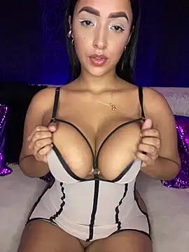 Girls: Stay up-to-date with the new immersive cumshows range and check-out the cutest escorts exhibit their wet clitoris and sweet physiques as they strip off and climax.
