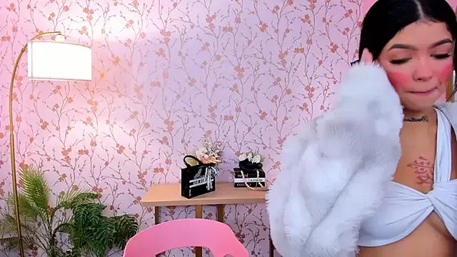 Girls: Stay up-to-date with the new immersive cumshows range and check-out the cutest escorts exhibit their wet clitoris and sweet physiques as they strip off and climax.