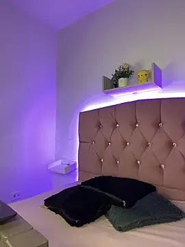 Girls: Stay up-to-date with the new immersive cumshows range and check-out the cutest escorts exhibit their wet clitoris and sweet physiques as they strip off and climax.